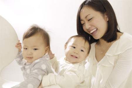 横浜で産後の骨盤矯正なら、子連れで通える女性専門の整体院がおすすめ